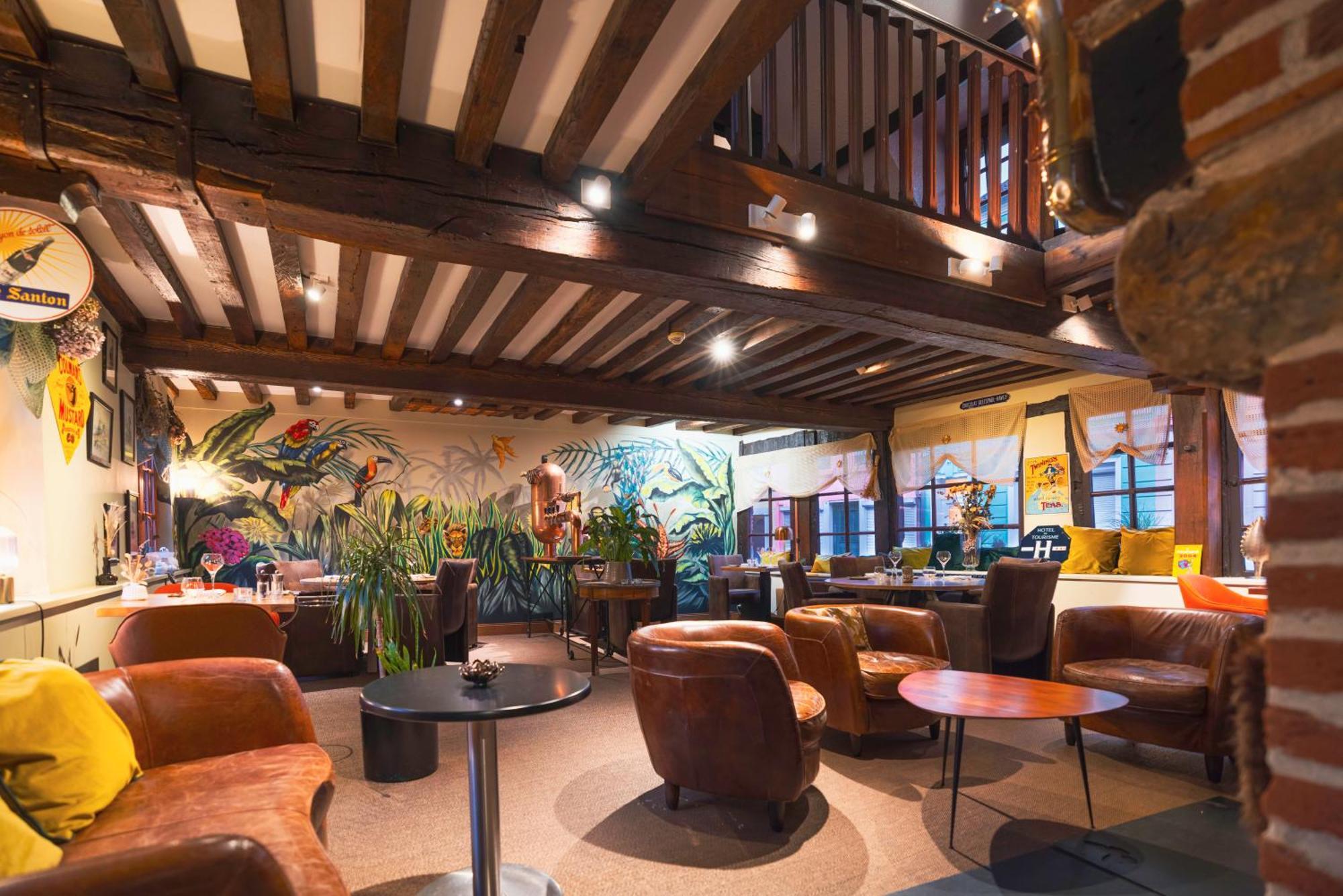 Logis Hotel & Restaurant - Les Hauts De Montreuil Montreuil  Ngoại thất bức ảnh